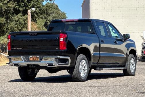 2025 Chevrolet Silverado 1500 LT