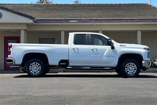2025 Chevrolet Silverado 2500 LT