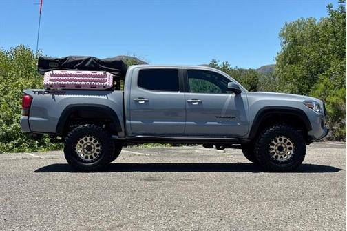 2019 Toyota Tacoma SR
