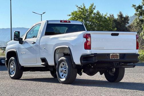 Summit White 2026 Chevrolet Silverado 3500 WT