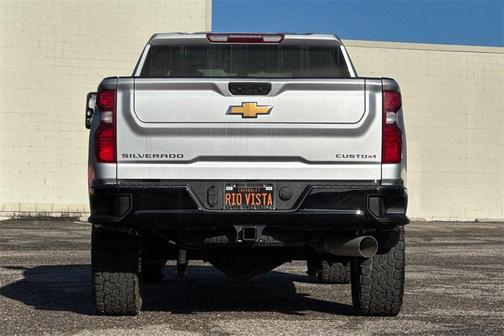2022 Chevrolet Silverado 2500 Custom