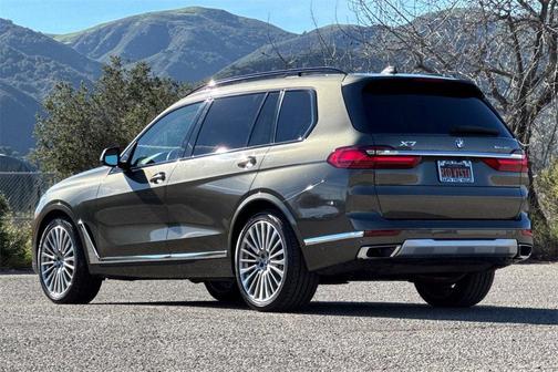 2022 BMW X7 xDrive40i