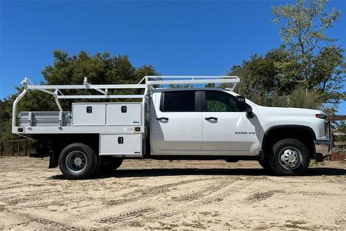 2024 Chevrolet Silverado 3500 WT