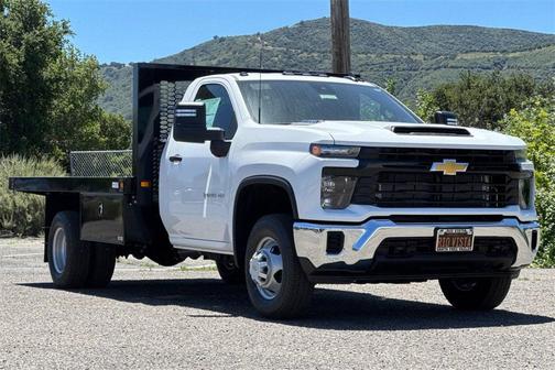 2025 Chevrolet Silverado 3500 WT