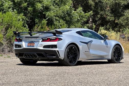 Blade Silver Metallic 2026 Chevrolet Corvette Z06