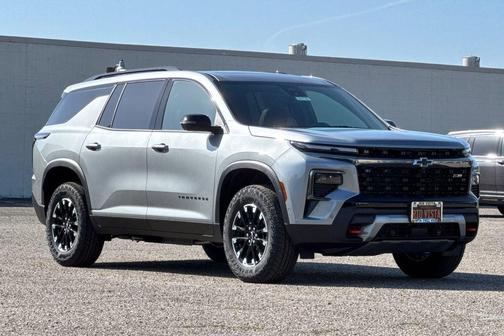 Sterling Gray Metallic 2026 Chevrolet Traverse AWD Z71