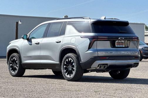 Sterling Gray Metallic 2026 Chevrolet Traverse AWD Z71