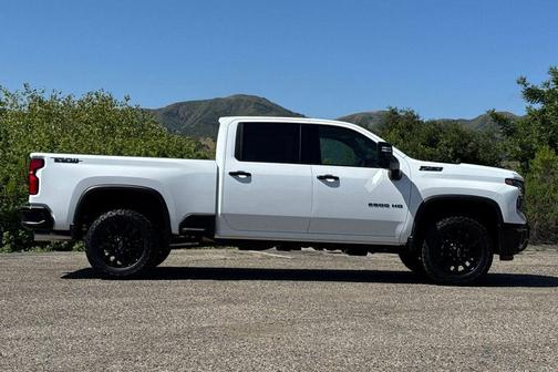 Summit White 2026 Chevrolet Silverado 2500 LTZ