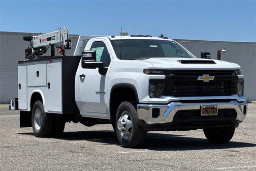 2025 Chevrolet Silverado 3500 WT