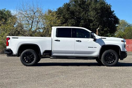 2026 Chevrolet Silverado 2500 LTZ