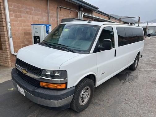 2020 Chevrolet Express 3500 RWD 3500 Extended Wheelbase LS