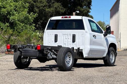 Summit White 2026 Chevrolet Silverado 1500 WT