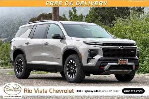 Sandstone Gray 2026 Chevrolet Traverse AWD Z71