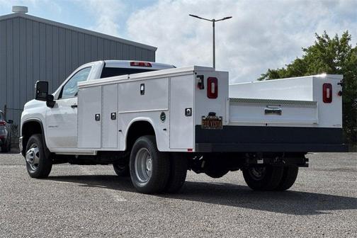 2025 Chevrolet Silverado 3500 WT