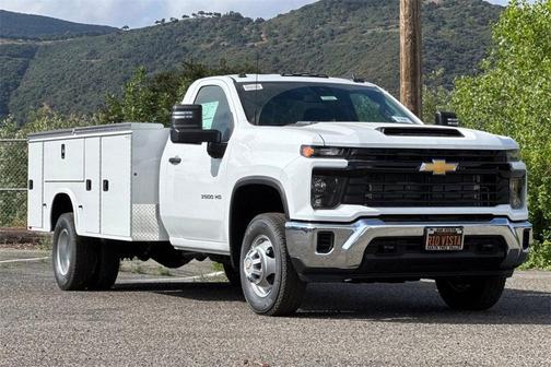 2025 Chevrolet Silverado 3500 WT