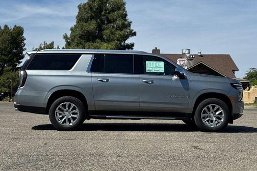 Sterling Gray Metallic 2026 Chevrolet Suburban Premier