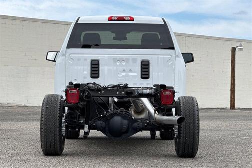 2025 Chevrolet Silverado 2500 WT