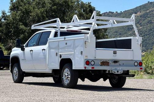Summit White 2026 Chevrolet Silverado 2500 WT