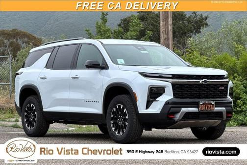 Polar White Tricoat 2026 Chevrolet Traverse AWD Z71