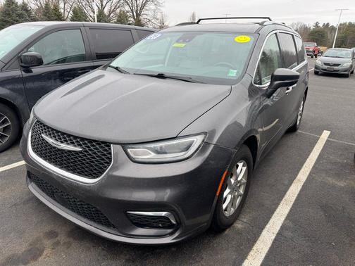 2021 Chrysler Pacifica Touring L