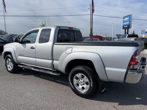 2012 Toyota Tacoma Base