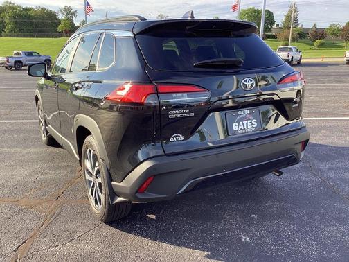 Jet Black 2023 Toyota Corolla Cross XLE