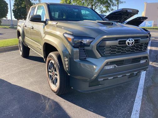 2025 Toyota Tacoma TRD Sport