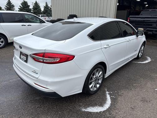 2019 Ford Fusion Hybrid SE