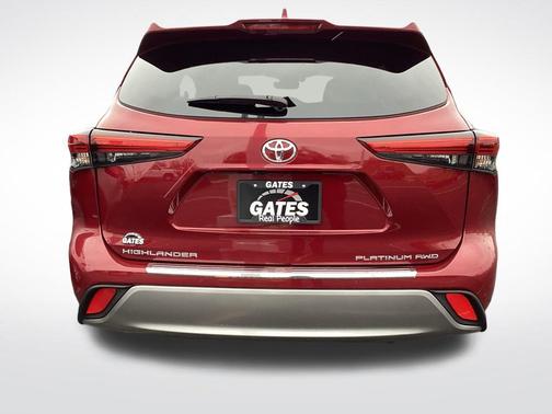 2023 Toyota Highlander Platinum