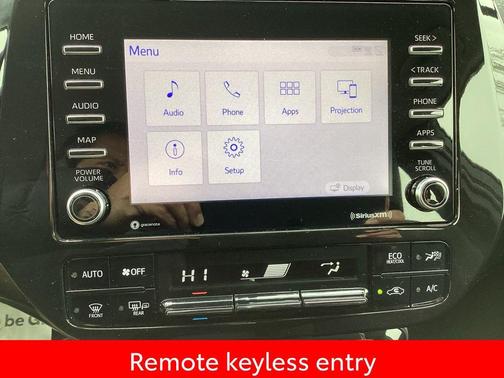 2022 Toyota Prius LE