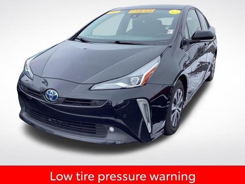 2022 Toyota Prius LE