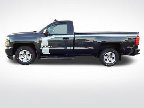 Graphite Metallic 2017 Chevrolet Silverado 1500 WT