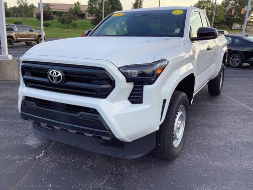 Ice Cap 2025 Toyota Tacoma SR
