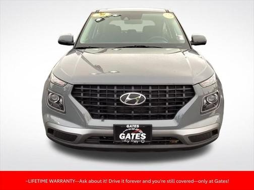 2020 Hyundai VENUE SE