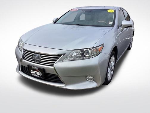 Silver Lining Metallic 2013 Lexus ES 300h Base