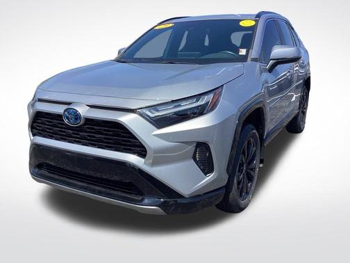 Silver Sky Metallic 2023 Toyota RAV4 Hybrid SE