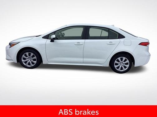 2025 Toyota Corolla Hybrid LE