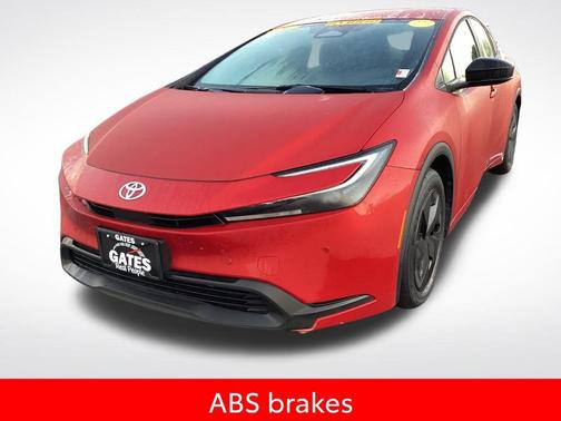 2024 Toyota Prius LE
