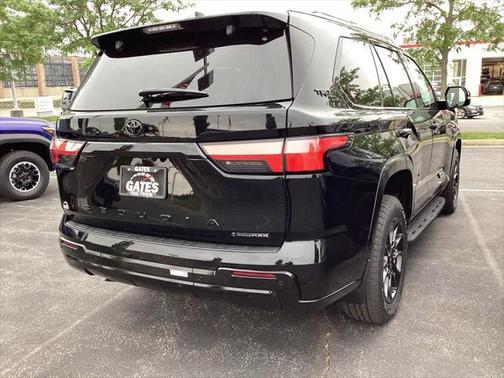 2025 Toyota Sequoia Base