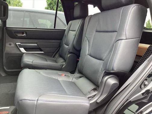 2025 Toyota Sequoia Base