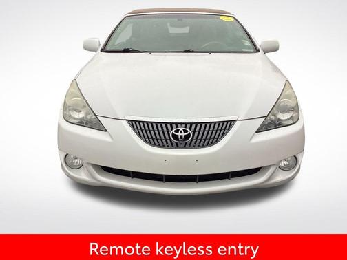 2004 Toyota Camry Solara SLE V6