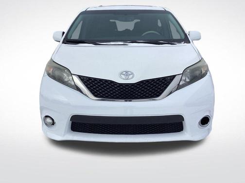 2013 Toyota Sienna SE