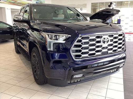 2025 Toyota Sequoia Base