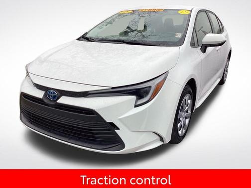 2025 Toyota Corolla Hybrid LE