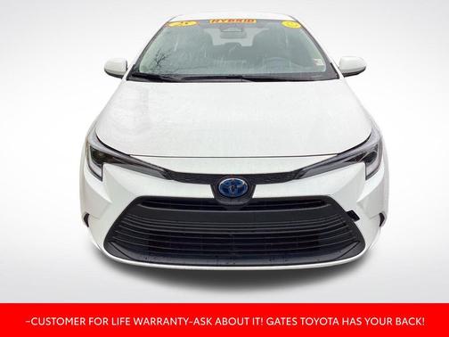 2025 Toyota Corolla Hybrid LE