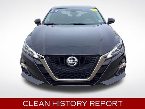 2020 Nissan Altima SR FWD