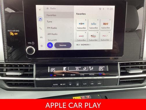 2025 Toyota Sienna LE