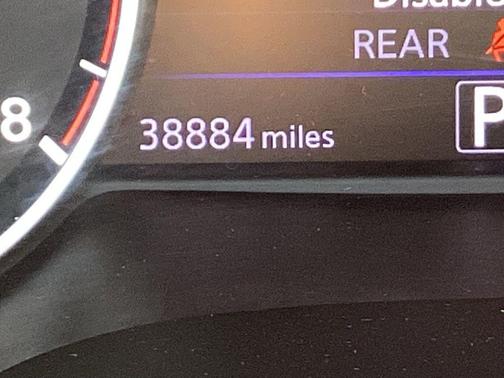 2023 Nissan Maxima SV