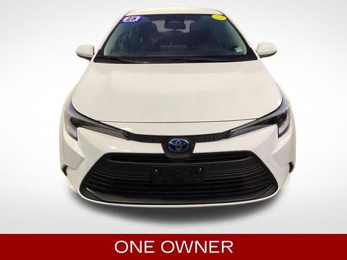 2025 Toyota Corolla Hybrid LE