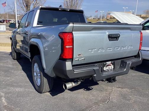 2025 Toyota Tacoma SR